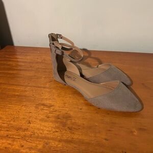 Rue21 Taupe Pointed Toe Ankle-Strap Flats